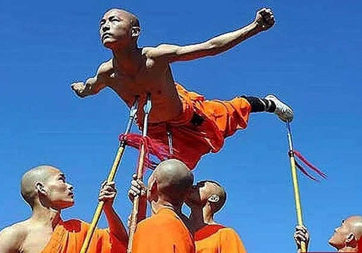 تمرینات عجیب راهبان در معبد شائولین + تصاویر