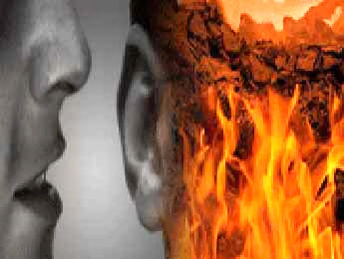 یک عمل شیطانی به پیشنهاد شیطان