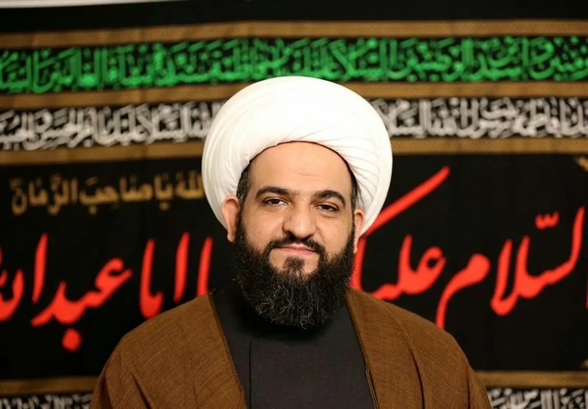 مشت زنی یک روحانی در اعتراض به فساد اخلاقی در جامعه روحانیت/فیلم