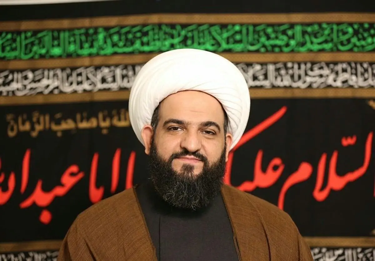مشت زنی یک روحانی در اعتراض به فساد اخلاقی در جامعه روحانیت/فیلم