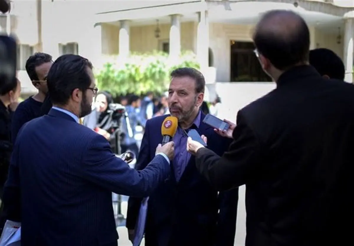 واعظی: روحانی در جریان انتصاب "دامادش" در وزارت صنعت نبود