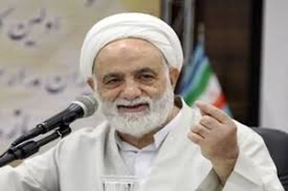 خبر درگذشت حجت‌الاسلام قرائتی نادرست است