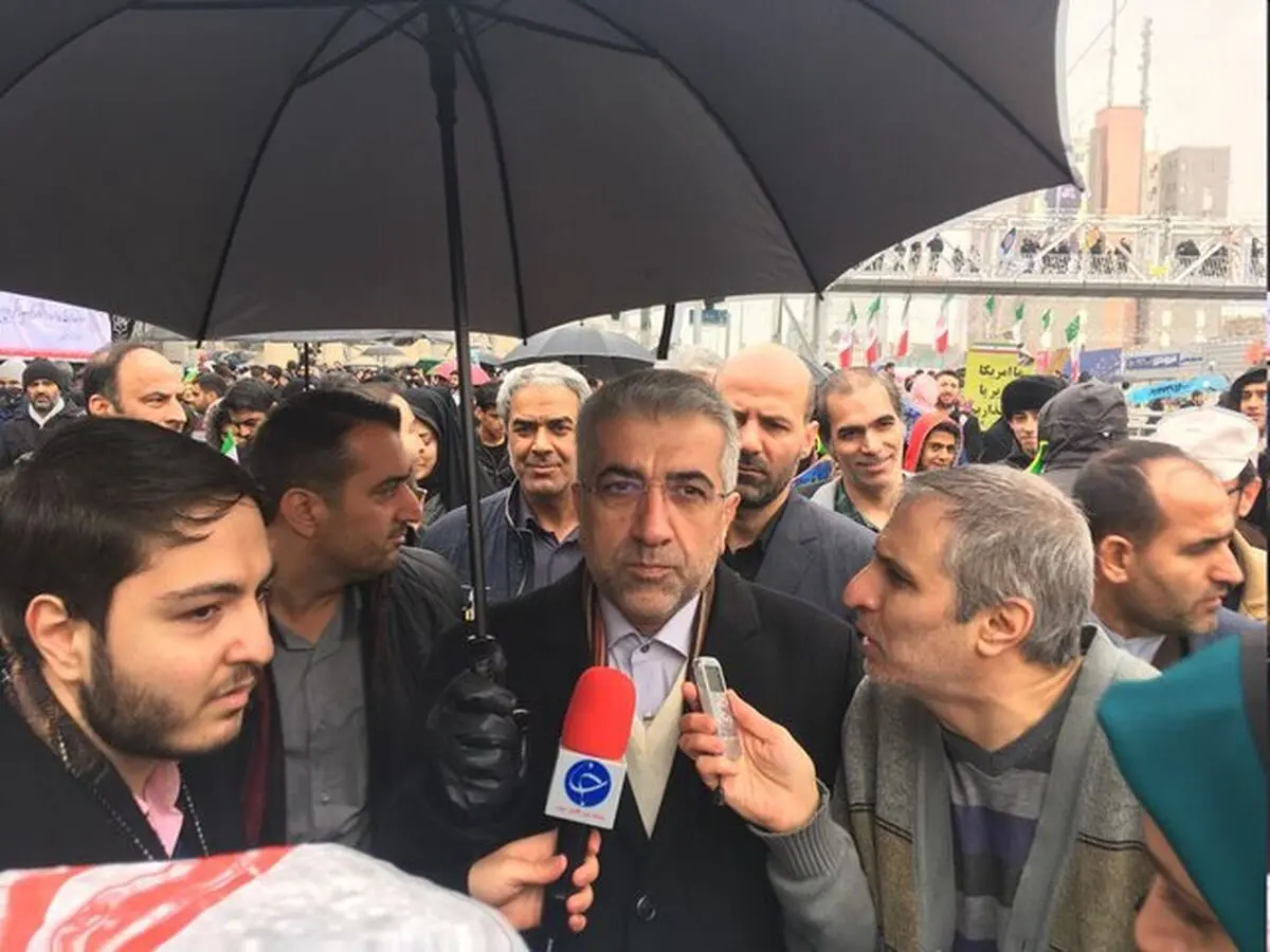 اردکانیان: دنیا می‌داند که نباید جلوی مردم ایران بایستد