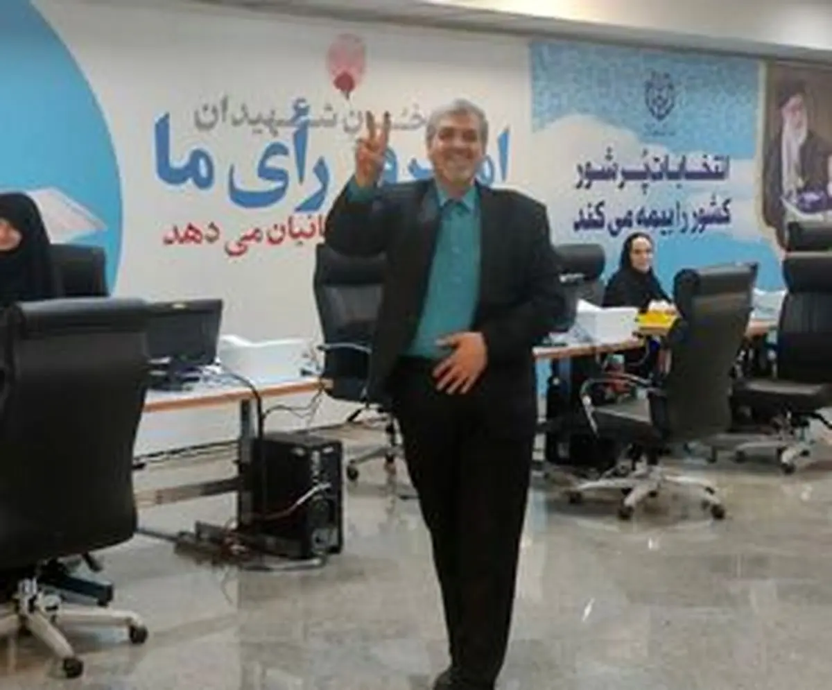 کواکبیان: نام دولتم «دوات مردمسالار» با شعار «صداقت با مردم» است