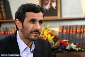 احمدی نژاد: سال ۱۴۰۰، انسان ایرانی در فضا