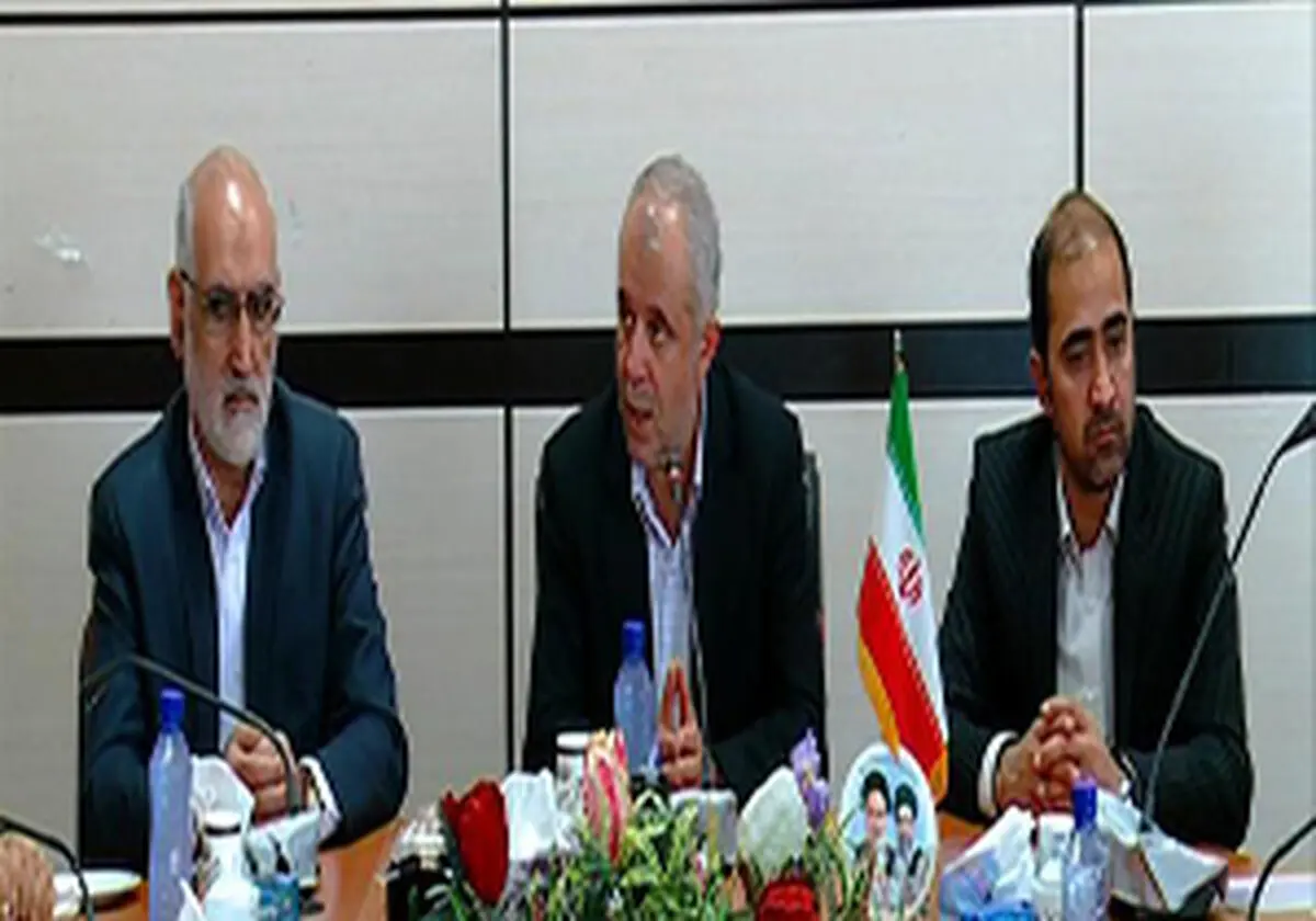 
نام نویسی 120 هزار زائر اربعین حسینی
