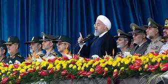 روحانی: ارتش 40 سال در کنار ولایت و مردم است/ همه مردم کنار سپاه بودند و خواهند بود
