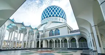 معرفی و آشنایی با مساجد مالزی در تور سفر باتو 