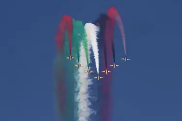 n00068139-r-b-003