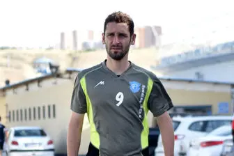 درخواست فوتبالیست مشهور ایرانی از مردم برای نرفتن به سفر به خاطر کرونا
