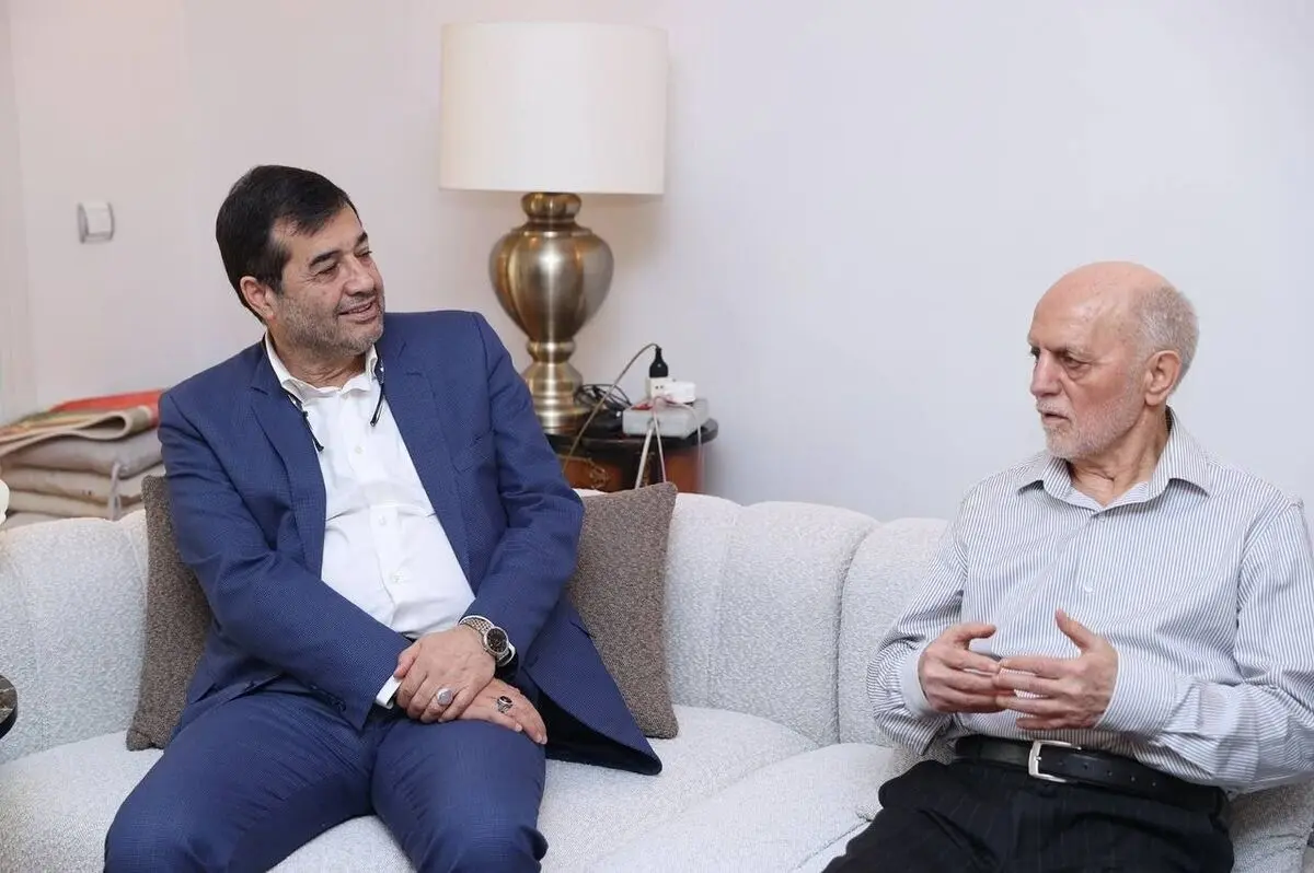 وزیر ورزش در خانه یک پرسپولیسی