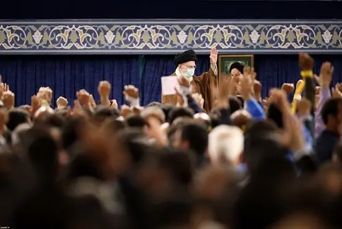 جمعی از کارگران با رهبر معظم انقلاب دیدار کردند/گزارش تصویری