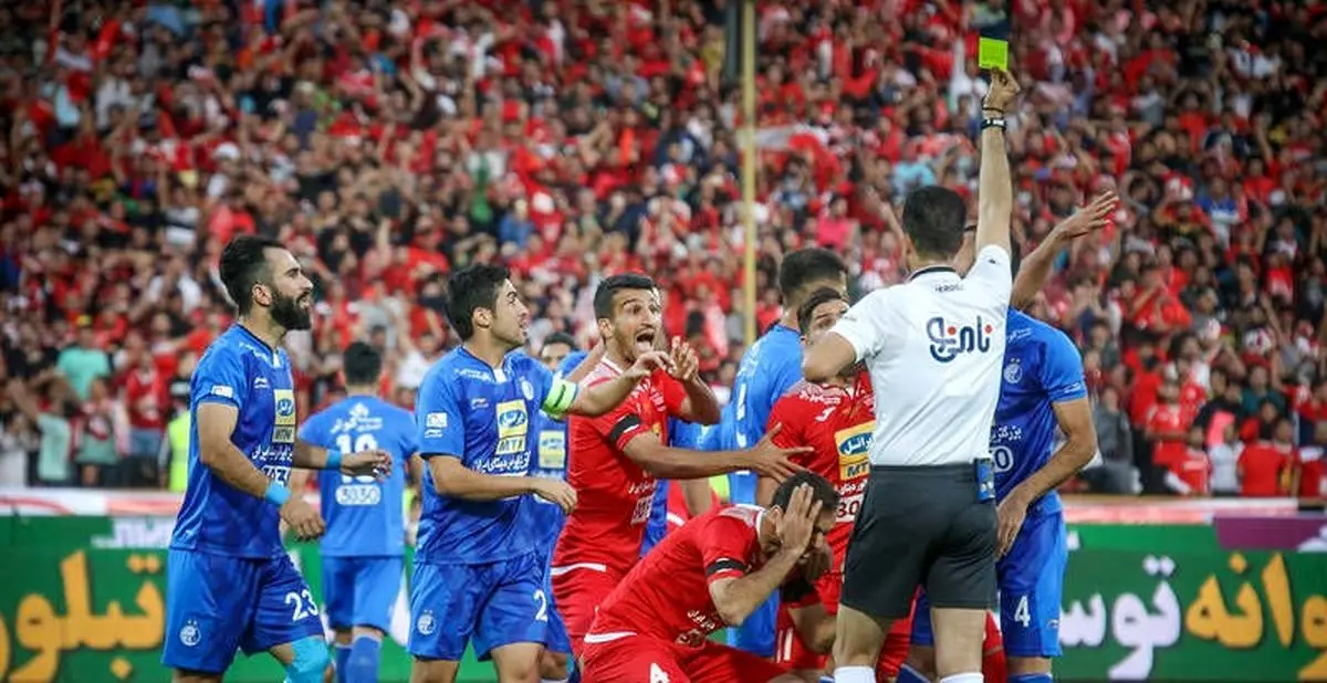 داوران دیدارهای استقلال و پرسپولیس مشخص شدند
