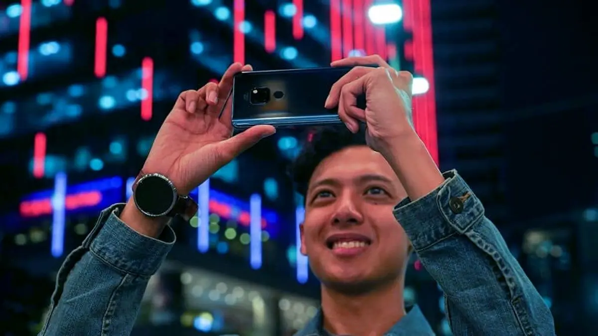 HUAWEI Mate 20 Pro چگونه سفر شما را دلچسبتر میکند؟