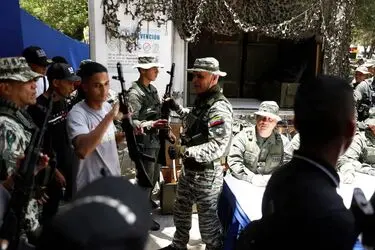 بسیج مردمی ونزوئلا برای جنگ با آمریکا
