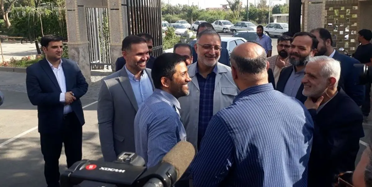دبیر باز هم از کمبود بودجه گلایه کرد + تصاویر