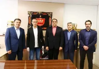 یحیی گل محمدی تهدید به استعفا کرد/ جلسه اضطراری در باشگاه پرسپولیس