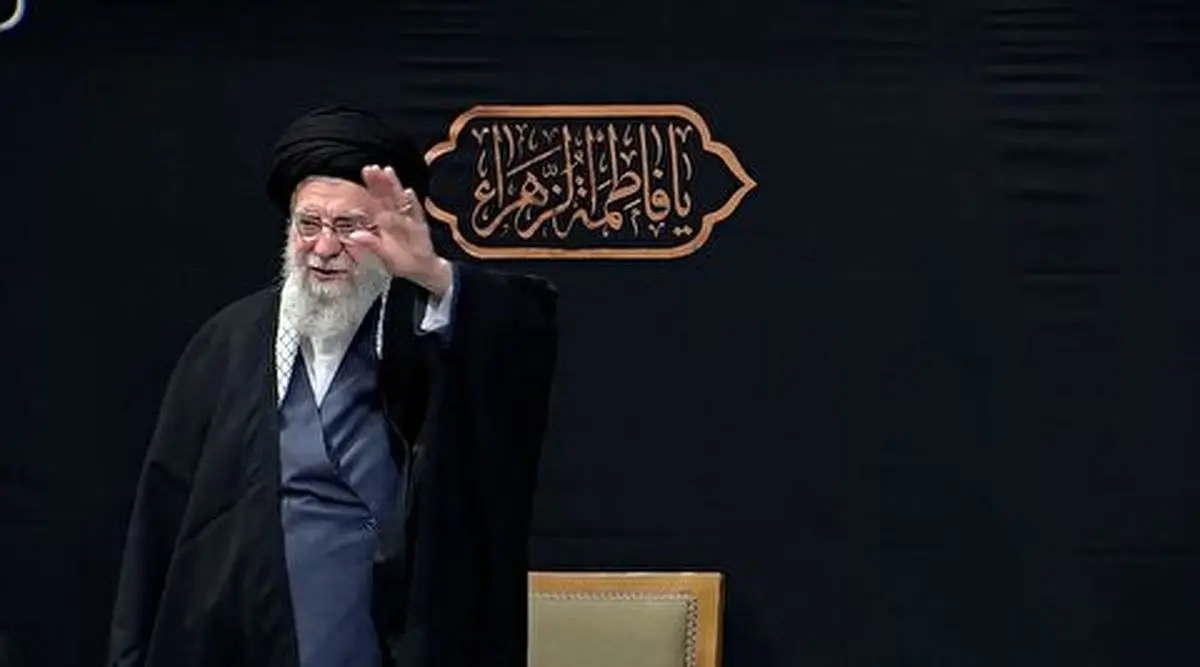  فوری/ لحظات ورود رهبر انقلاب به بیت رهبری برای مراسم فاطمیه 