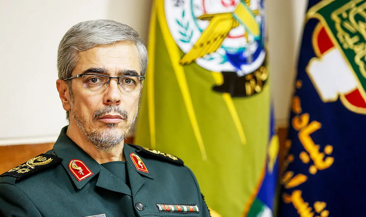 سرلشکر باقری از پایگاه هوایی شهیدحبیبی مشهد بازدید کرد
