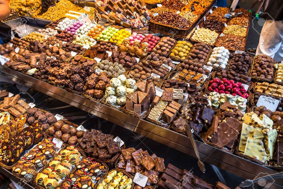 زلزله ۱۲ ریشتری در بازار شیرینی و شکلات شب عید
