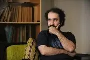 رضا امیرخانی برای نقد آثارش به مرکز تبادل کتاب می رود