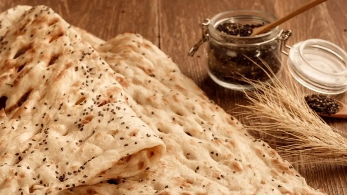نان را در فریزر نگه داری نکنید
