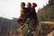 معلمی که شاگردانش را به هری پاتر تبدیل کرد/گزارش تصویری