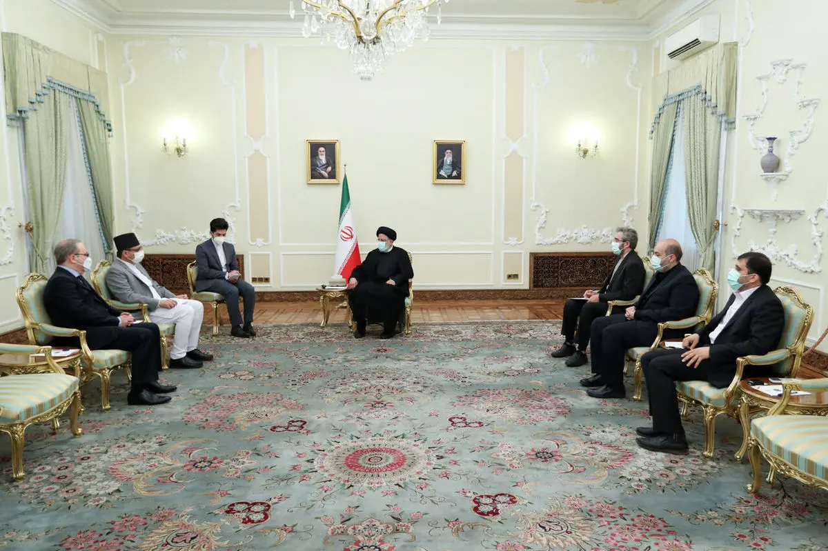 تأکید رئیسی بر ضرورت تقویت روابط اقتصادی، سیاسی و فرهنگی ایران و نپال