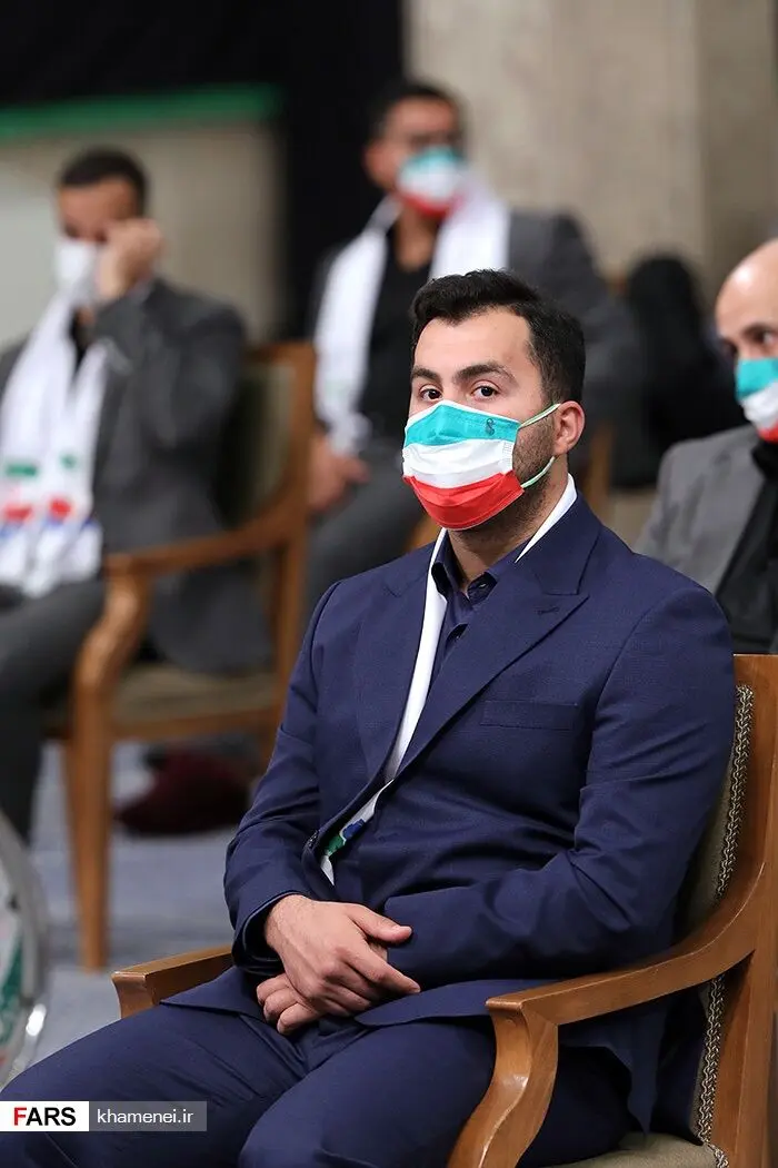 دیدار قهرمانان المپیک و پارالمپیک با رهبر معظم انقلاب/گزارش تصویری