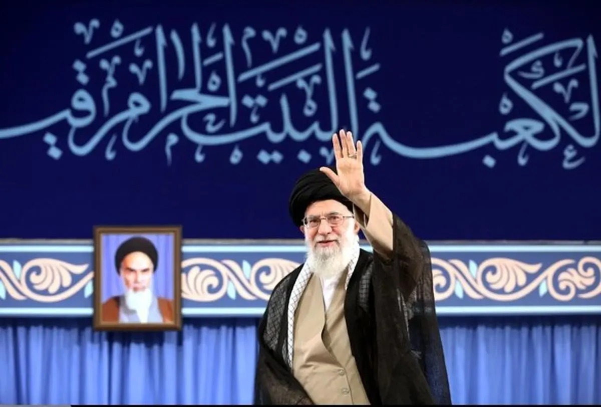 لبیک کاربران به پیام رهبر انقلاب با هشتگ #به_همه_بگویید +تصاویر