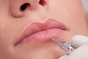 عوارض خطرناک تاتوی لب‌