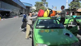  نابسامانی وضعیت تاکسی ها در فرودگاه مهرآباد