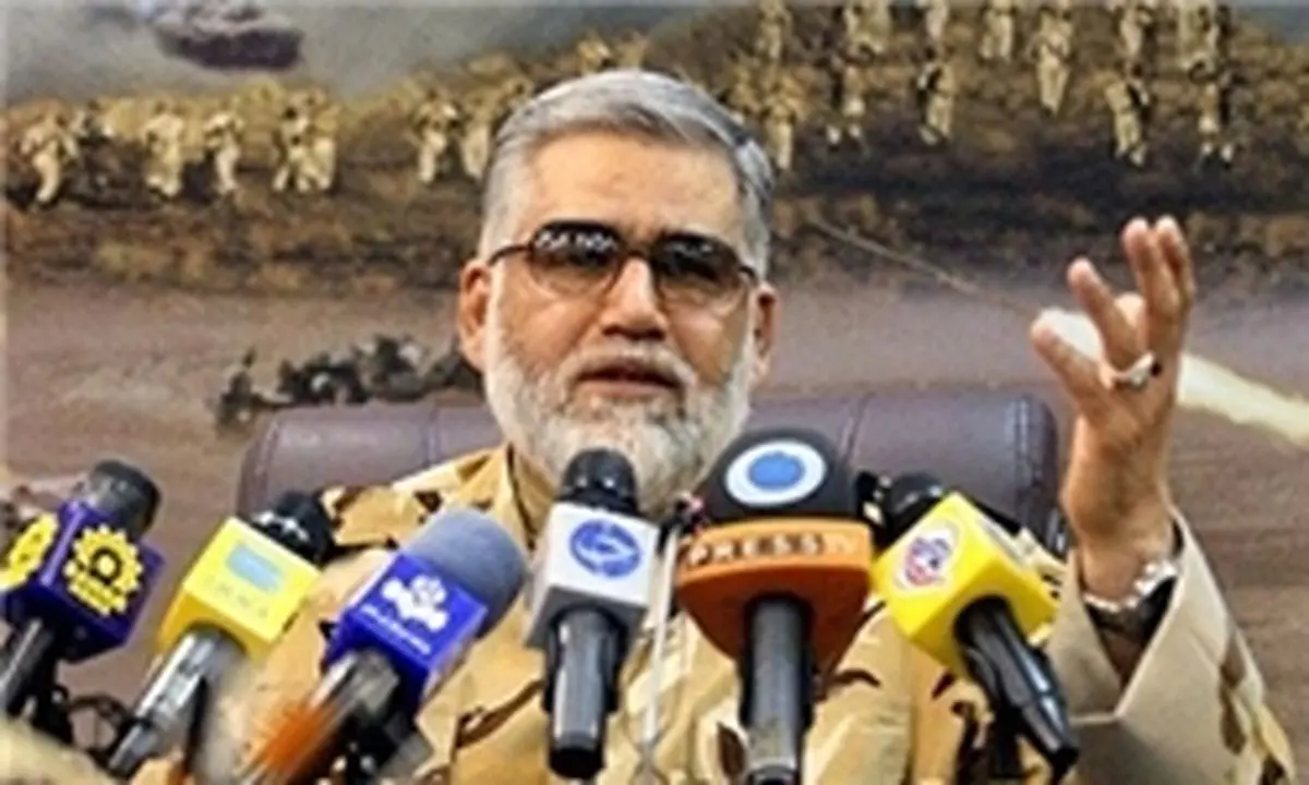 امیر پوردستان: تحرکات دشمن در منطقه را رصد می کنیم