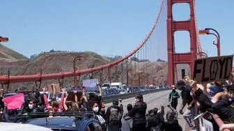 معترضان نژادپرستی پل گلدن گیت کالیفرنیا را مسدود کردند + تصاویر
