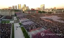 تظاهرات صد هزار نفر از مردم کره شمالی علیه آمریکا 
