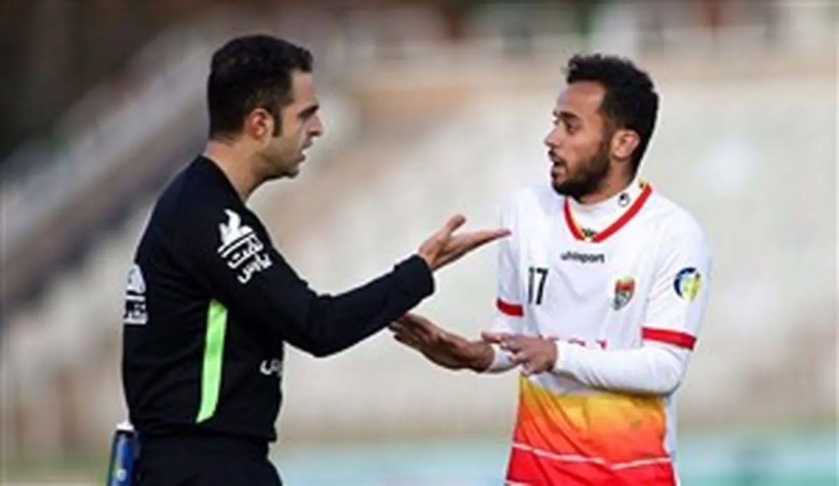 مهاجم سابق پرسپولیس بازیکن نفت مسجد سلیمان شد