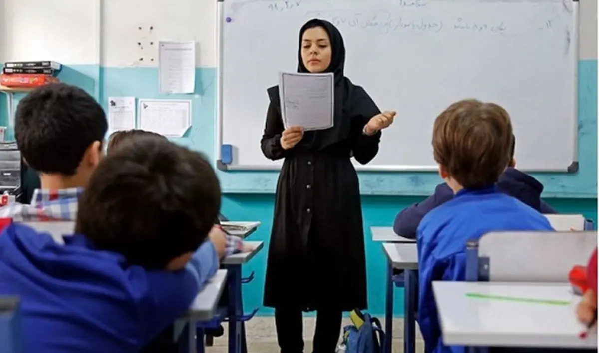 افزایش حقوق معلمان و فرهنگیان در پایان پاییز ۱۴۰۲