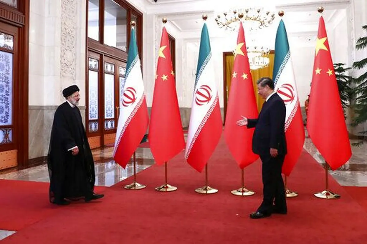 اهمیت سفر رئیسی به پکن از نگاه نیوزویک