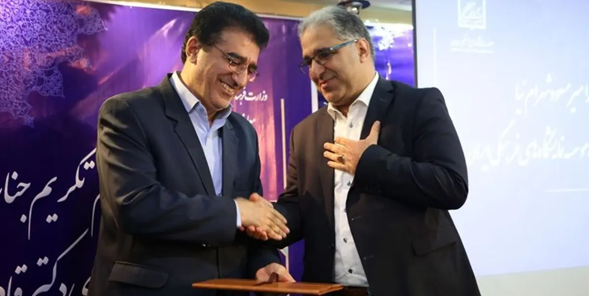 تودیع و معارفهای همراه با حاشیه/ جوسازیهایی که باعث تغییر شد