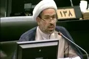 بازار متلاطم و نوسانات دلار پذیرفتنی نیست