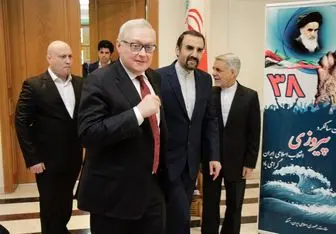 برگزاری مراسم ۲۲ بهمن در سفارت ایران در مسکو