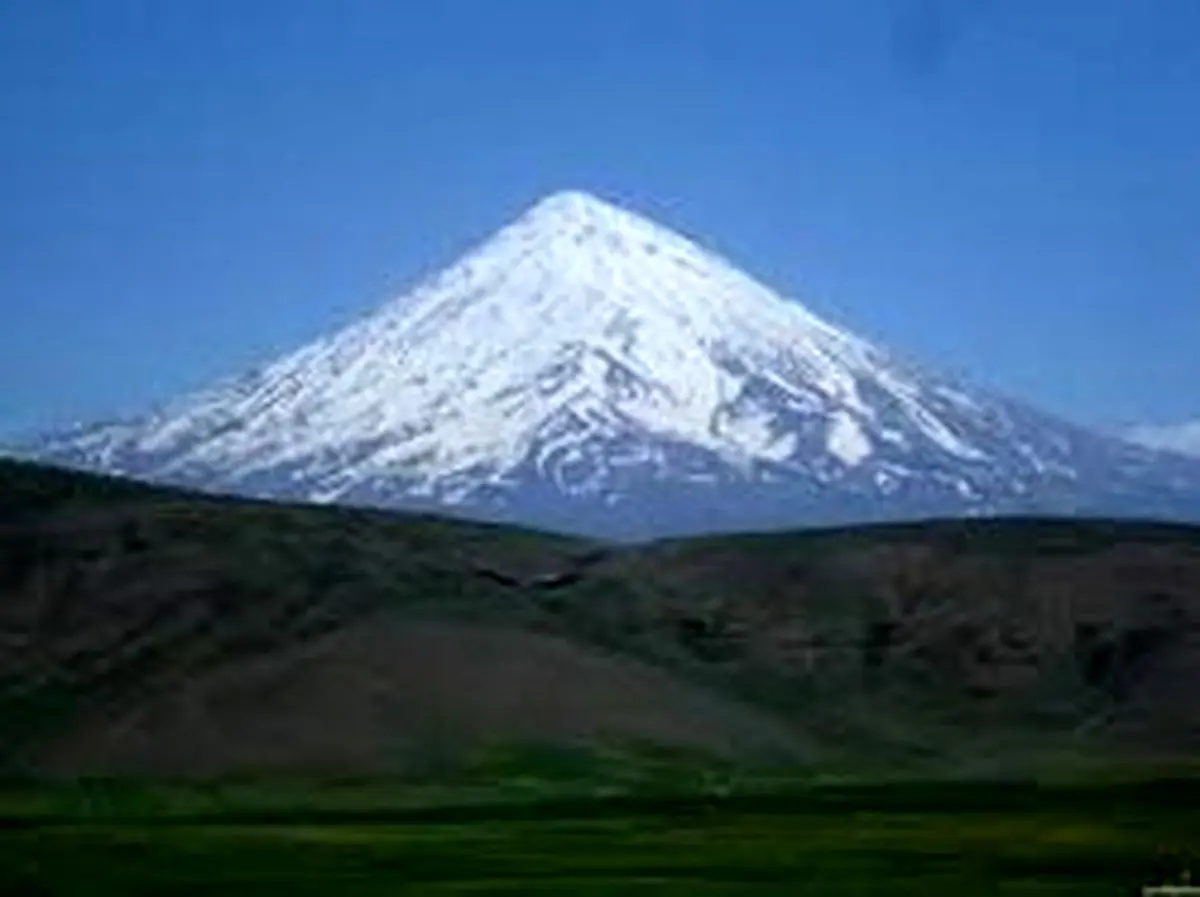 آلودگی هوای تهران دماوند را هم بلعید+عکس