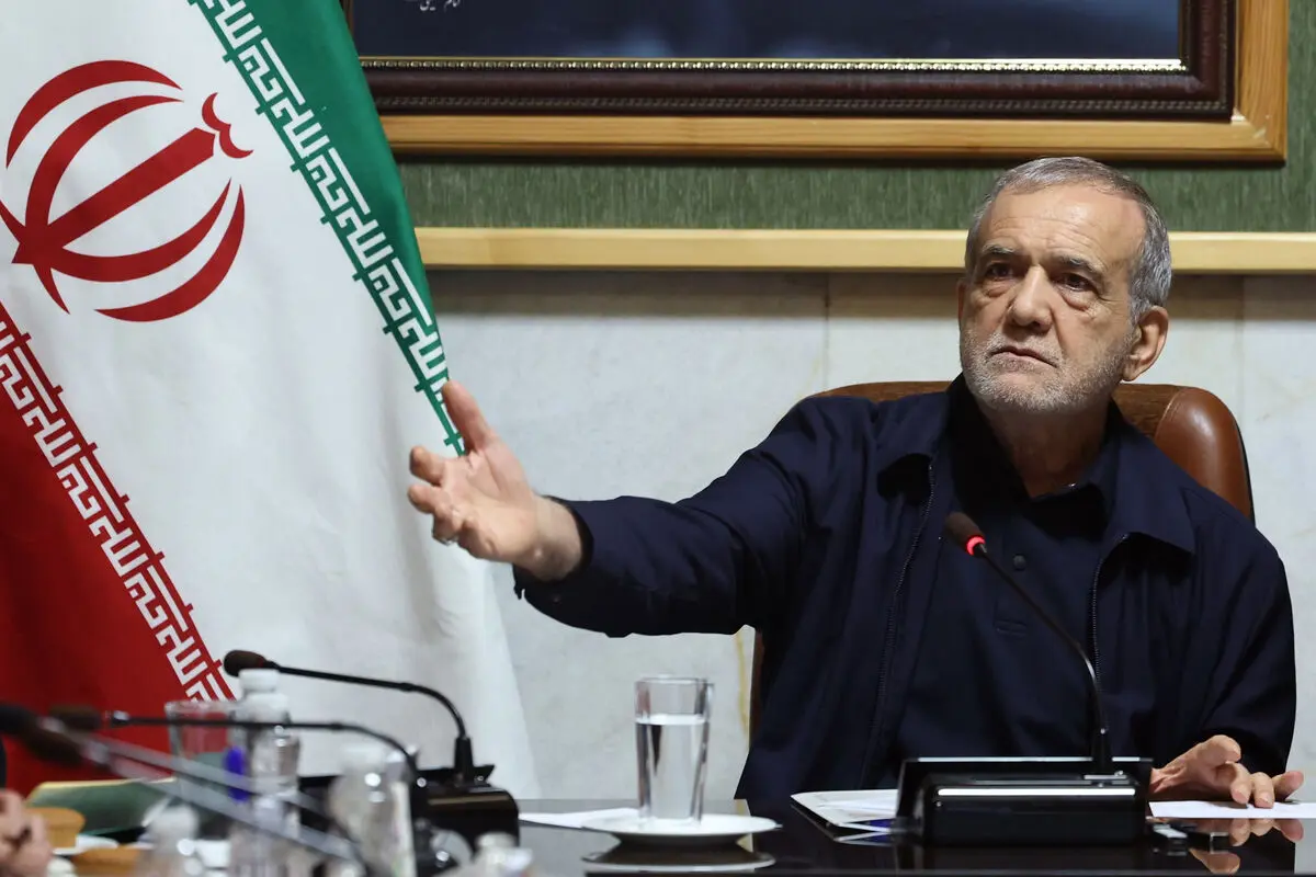 پزشکیان: پیام رهبر انقلاب به حجاج از نقاط عطف حج امسال بود