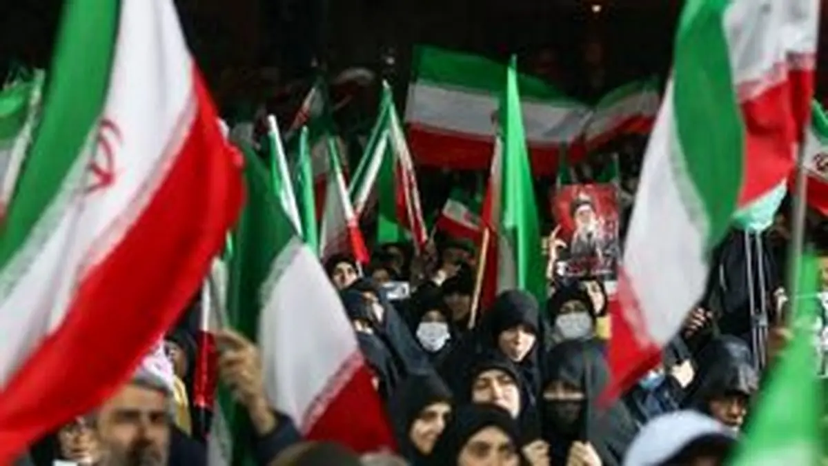 شورای هماهنگی تبلیغات اسلامی: همچنان در خیابان بمانید