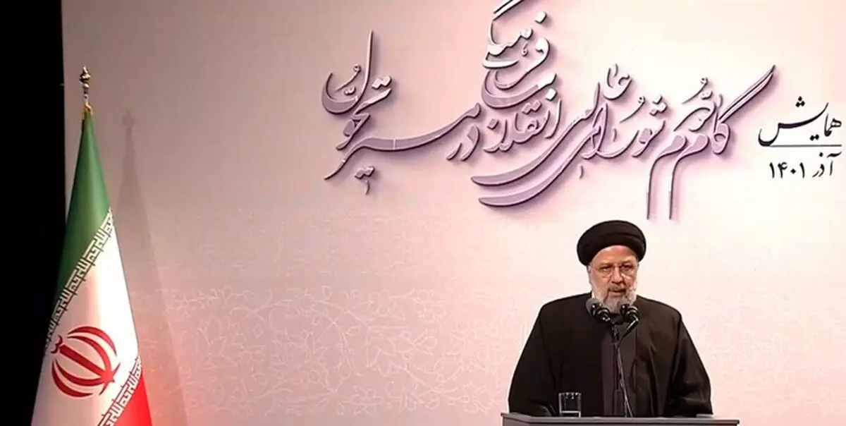 در کنار سرمایه‌گذاری در حوزه فرهنگ و علم، افزایش بهره‌وری ضروری است