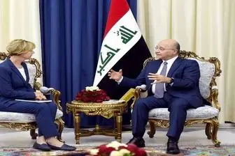 رایزنی برهم صالح با سناتور آمریکایی در کاخ صلح بغداد