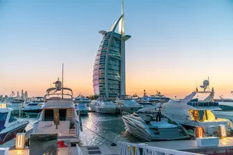 دبی؛ سرزمین کویر طلایی، دریایی آبی و آفتاب درخشان