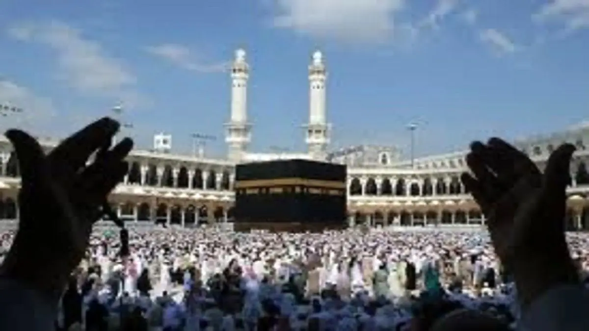 طواف کعبه بدون لباس احرام ممنوع شد
