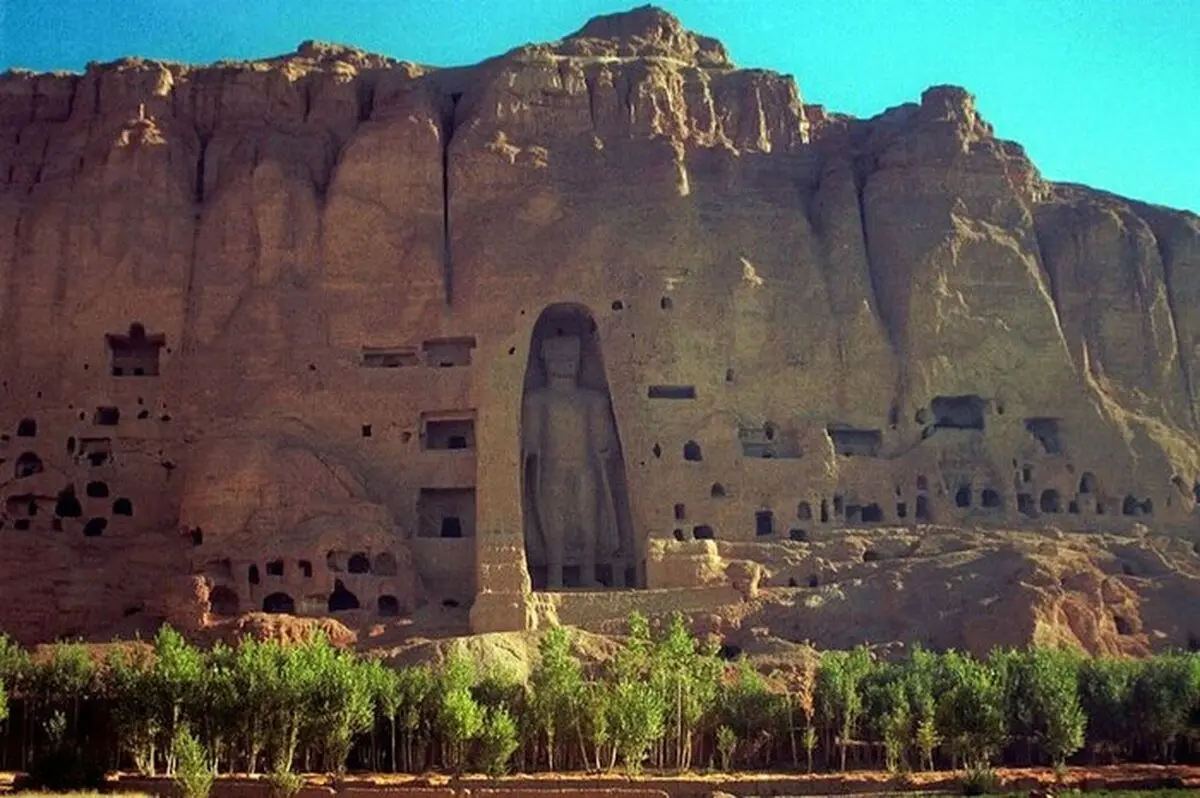 تلاش برای جمع‌ آوری بقایای تندیسهای بودا در افغانستان