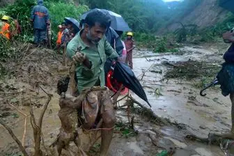 باران شدید و رانش زمین در بنگلادش